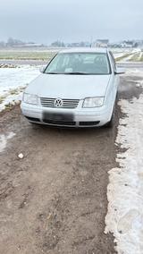 Volkswagen VW Bora 2.0 Benzin - gebrauchte VW Bora aus dem Jahr 2001