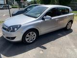 Opel Astra H Lim. Innovation "110 Jahre" 1,6 1-Hand - Opel Astra INNOVATION-110-Jahre