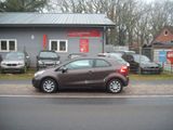 Kia Rio 1.4 FIFA WORLD CUP EDITION - Kia Rio: Fifa World Cup Edition