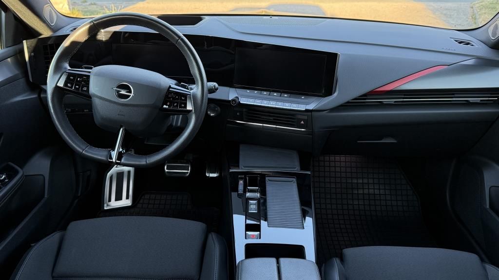 Autohaus Zimpel - Opel Astra GS PHEV 1.6T 360Kamera+Navi+HUD+SHZ+LHZ+LE - Bild 11 Autohaus Zimpel - Opel Astra GS PHEV 1.6T 360Kamera+Navi+HUD+SHZ+LHZ+LE - Bild 11