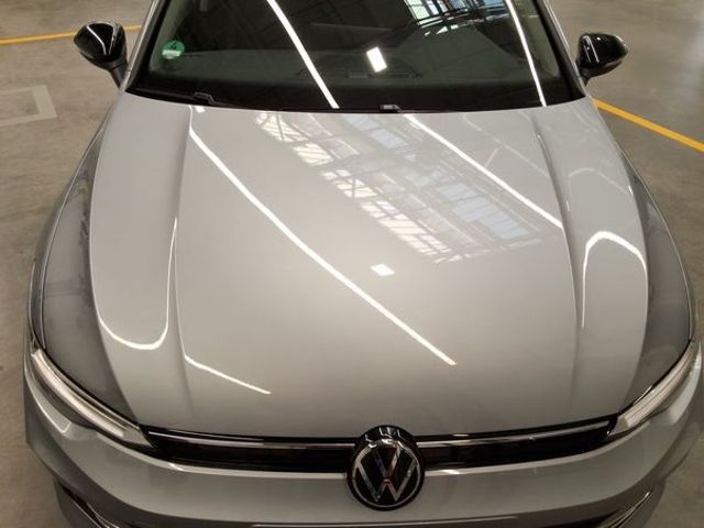 Fahrzeugabbildung Volkswagen Golf Variant 1.5 TSI GOAL NAVI GJR LED