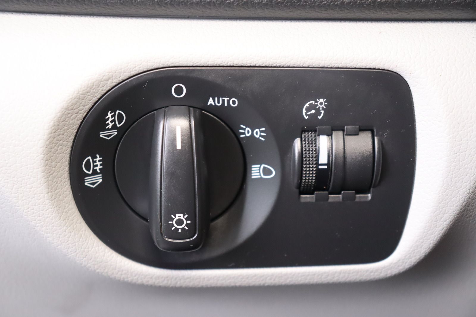 Fahrzeugabbildung Audi Q3 2.0 TFSI S tronic quattro * Standhzg. *