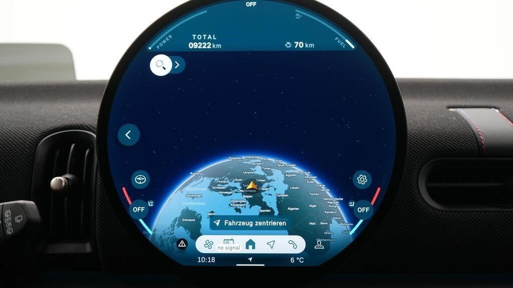 Fahrzeugabbildung MINI Cooper S 5-Türer, Head-Up, Panorama Dach, Sitzhe