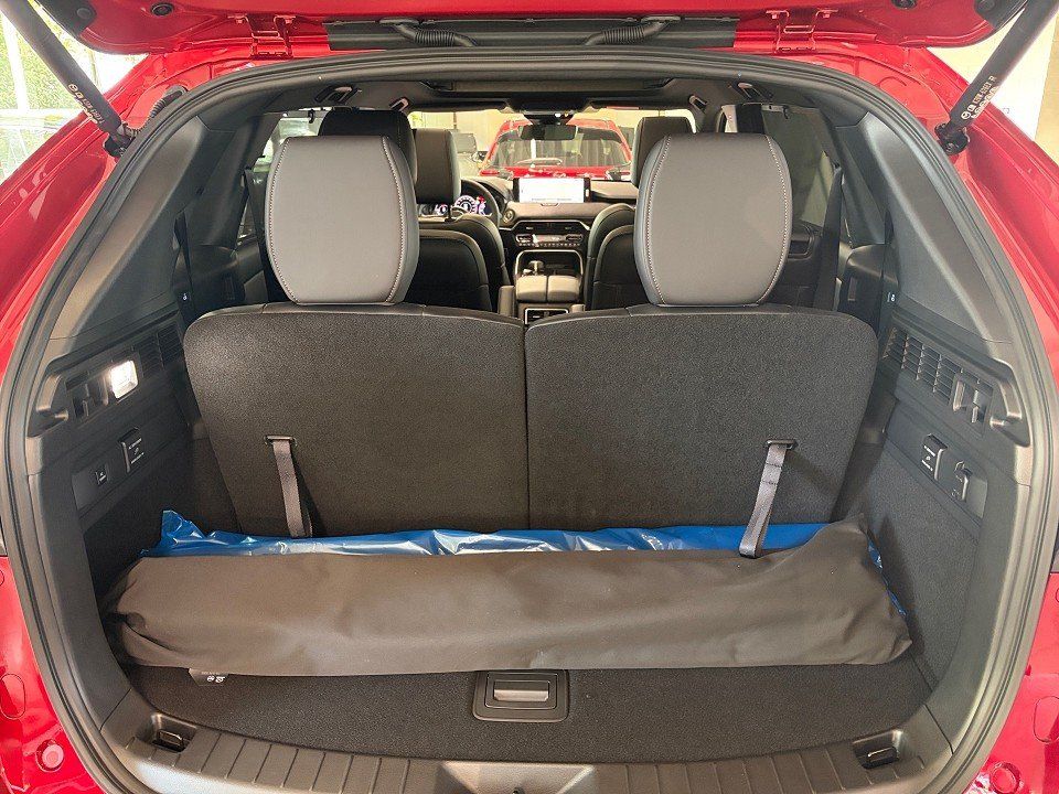 Fahrzeugabbildung Mazda CX-80 PHEV Homura Plus CAHO