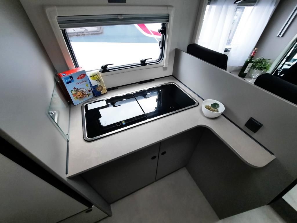 Fahrzeugabbildung LMC Tracer 690 EL Verfüg./Sparen Sie 5.596,- €