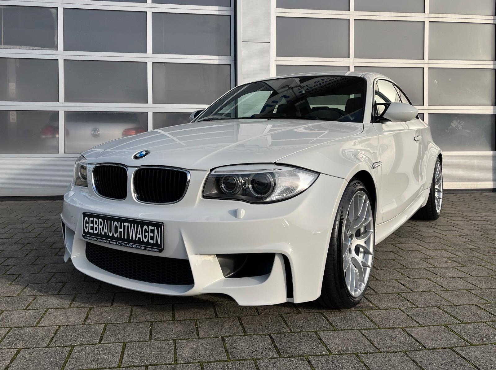 BMW 1er M Coupé DE-FZG BMW-SCHECKH NAV-PROF SHADOW-L