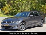BMW 318i Touring Sport Line/1HAND/LED/AHK/SPUR/LEDER - BMW 318 in Kiel