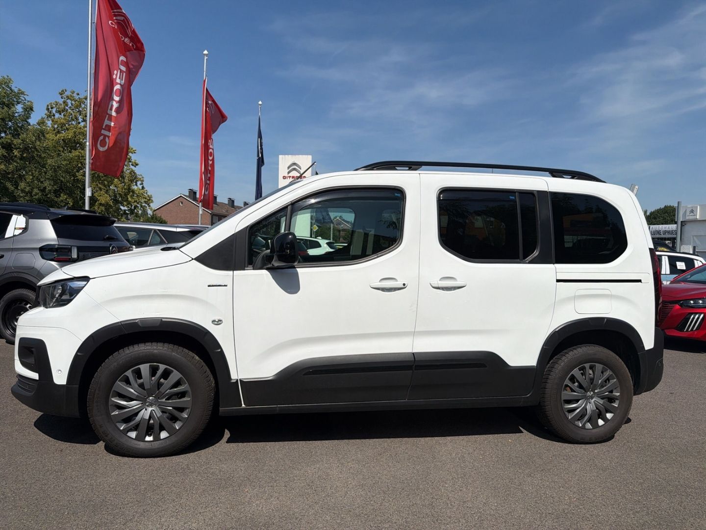 Peugeot Rifter L1 Allure inkl. GT-Line BlueHDi 130 imagem 2