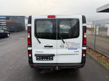 Opel Vivaro - 4