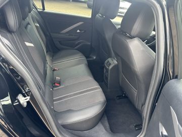 Bild 10 Opel Astra GS AT8/NAVI/SHZ+LHZ/PDC vo+hi+360Cam