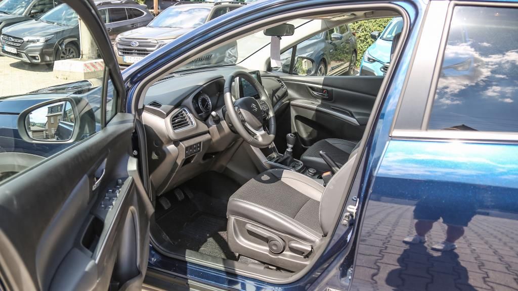 Autohaus Zimpel & Franke - Suzuki S-CROSS 1.4 COMFORT+ ALLGRIP+ NAVI+PDC+SHZ - Bild 8 Autohaus Zimpel & Franke - Suzuki S-CROSS 1.4 COMFORT+ ALLGRIP+ NAVI+PDC+SHZ - Bild 8
