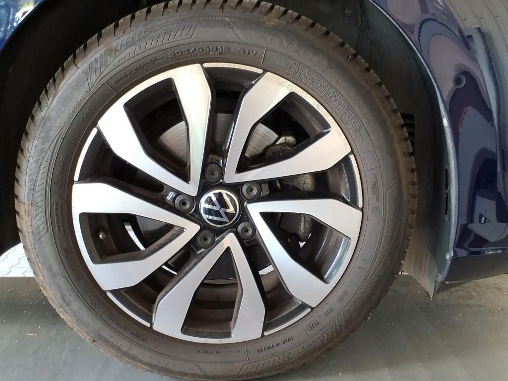Volkswagen Golf - Bild 6