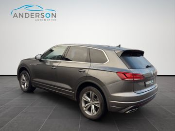 Volkswagen Touareg - 7