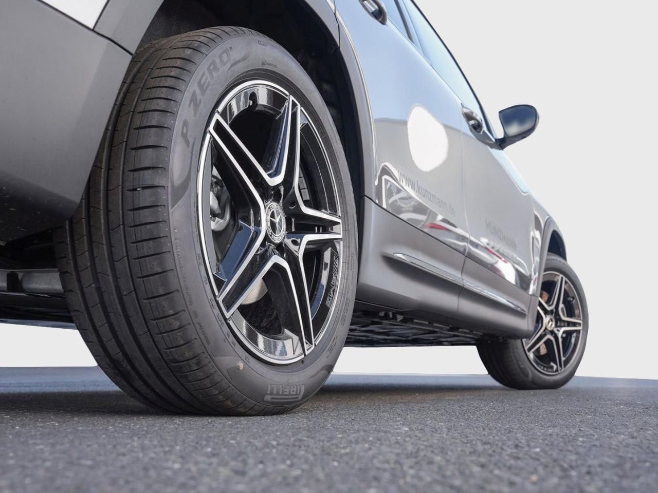 Mercedes-Benz GLB 200 d AMG Night Navi AHK 360° Park-Paket foto 5