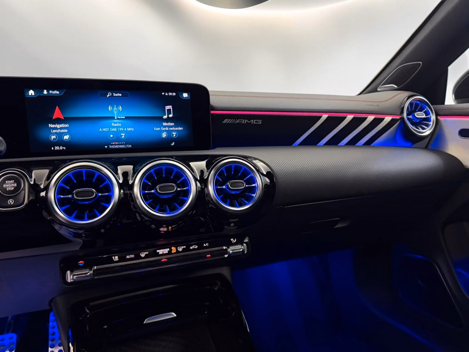 Mercedes-Benz CLA 35 AMG Shooting Brake PANO*ACC*360*BURM*BEAM