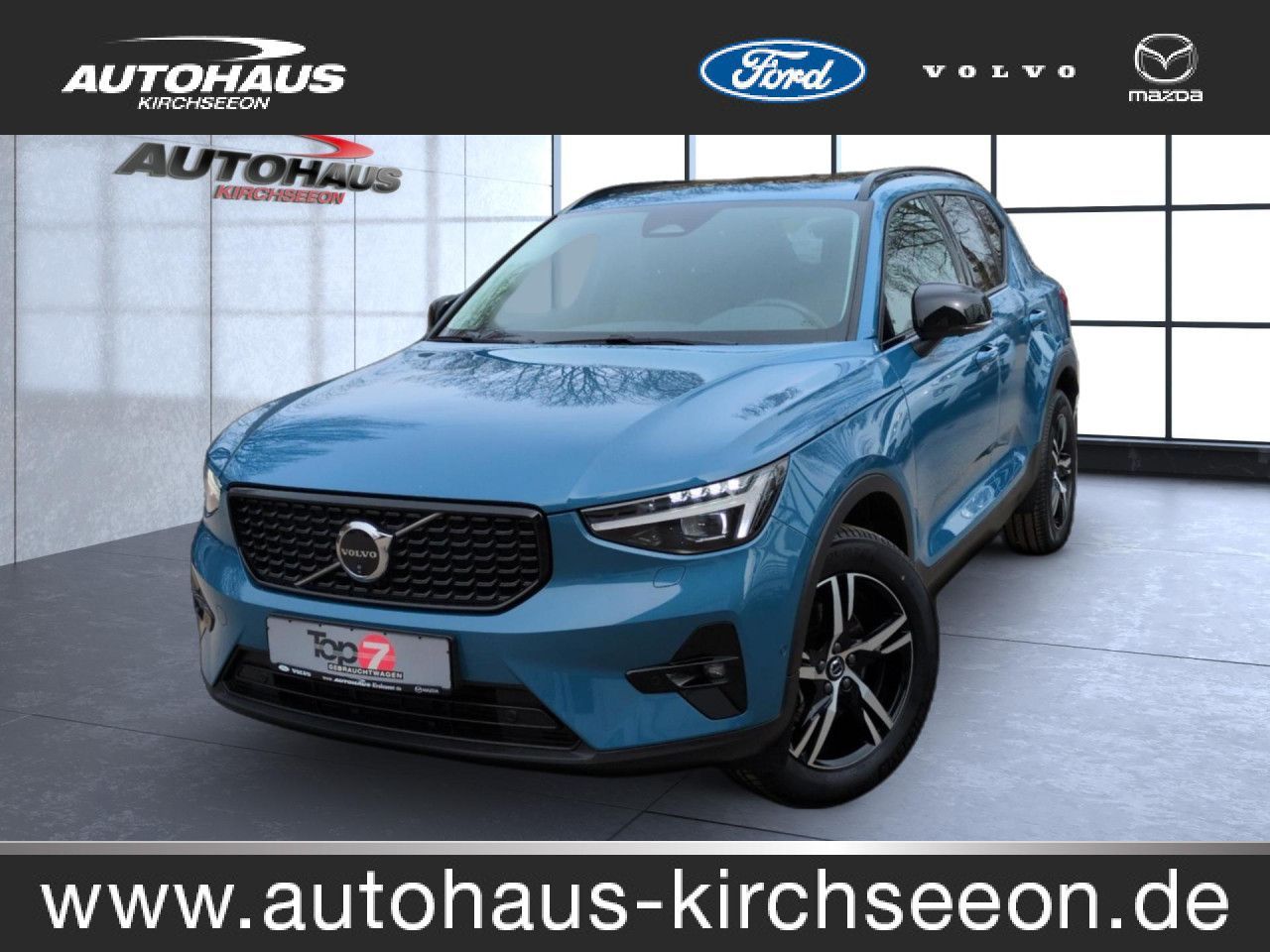 Volvo XC40 B4 (Benzin) Plus Dark 2WD Automatik Navi