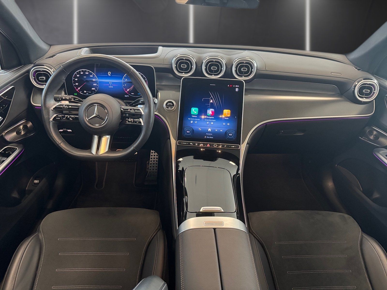 Fahrzeugabbildung Mercedes-Benz GLC 200 4M AMG Plus*STDHZG*AHK*Pano*Burm*HUD*360