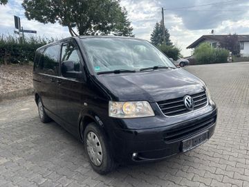 Volkswagen T5 Transporter - 2