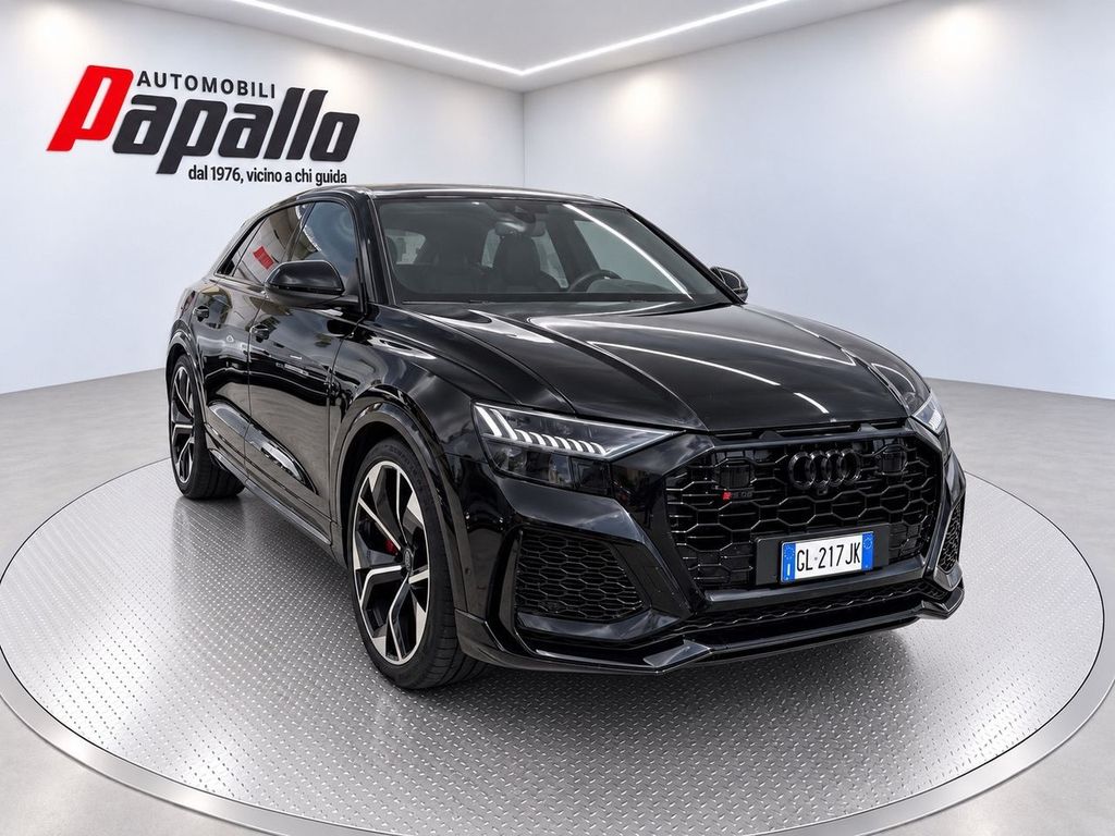 Image of Audi Q8