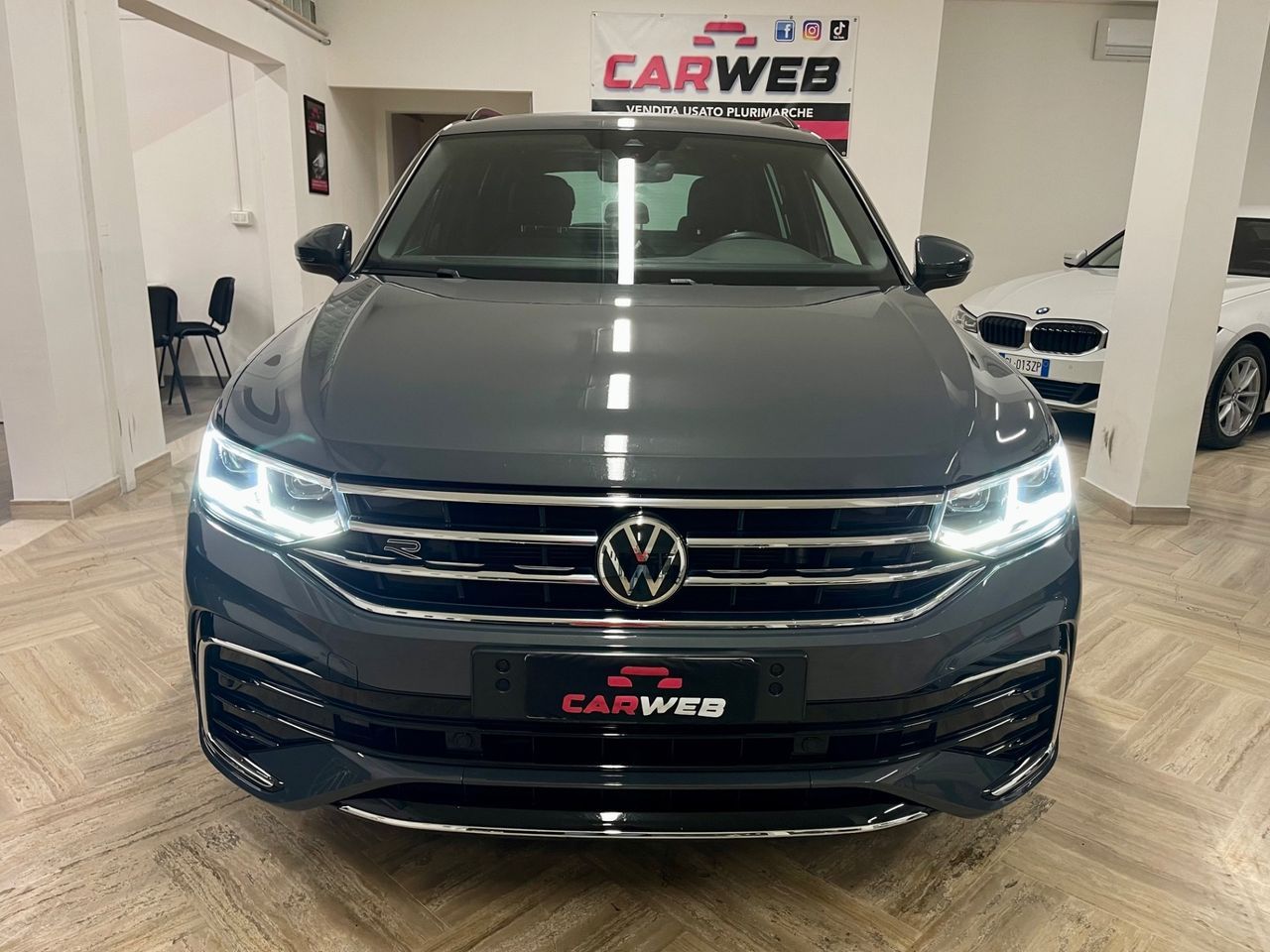 Volkswagen VOLKSWAGEN TIGUAN 2.0 TDI R-Line 4MOTION 2021 imagem 2