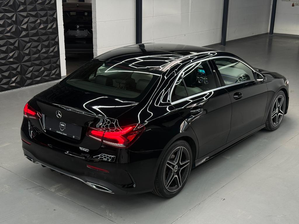 Mercedes-Benz A 180d AMG Limousine, Foto 10 von 50