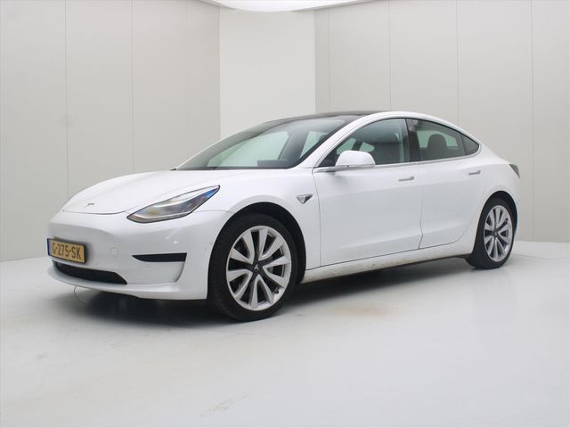 Tesla Model 3 Standard RWD Plus [ AUTOPILOT+19" LMV+60