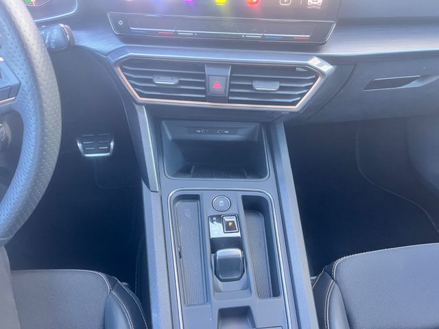 Leon Sportstourer VZ e-Hybrid*Navi/LED/AHK/SHZ*