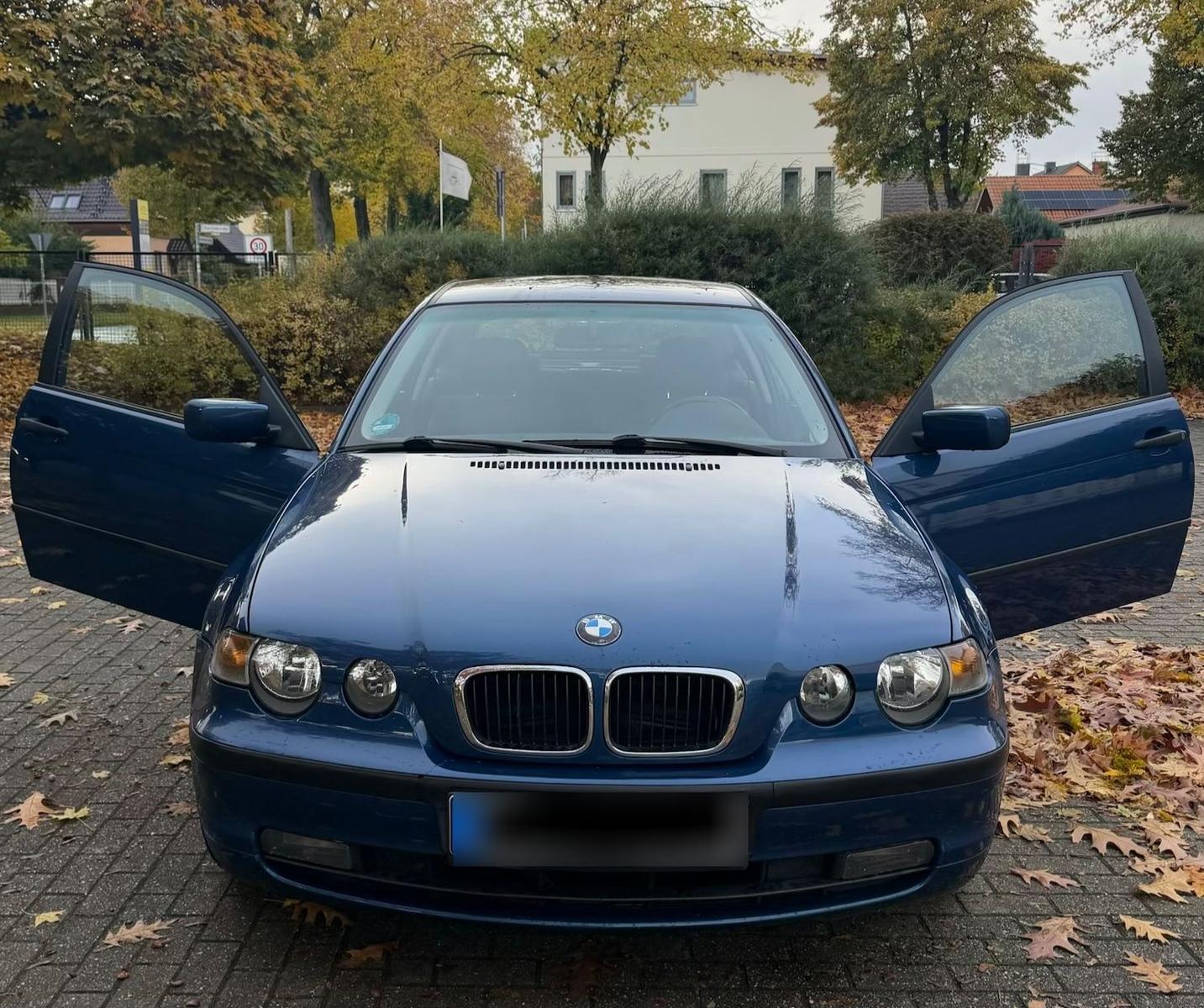 BMW 320