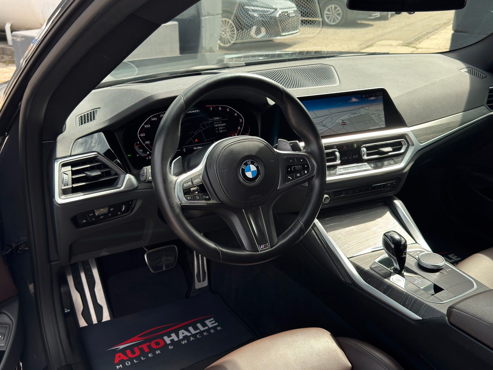 Fahrzeugabbildung BMW M440i xDrive Coupe Edelholz Laser Memory HuD H&K
