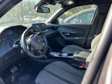 Peugeot 2008 - 10