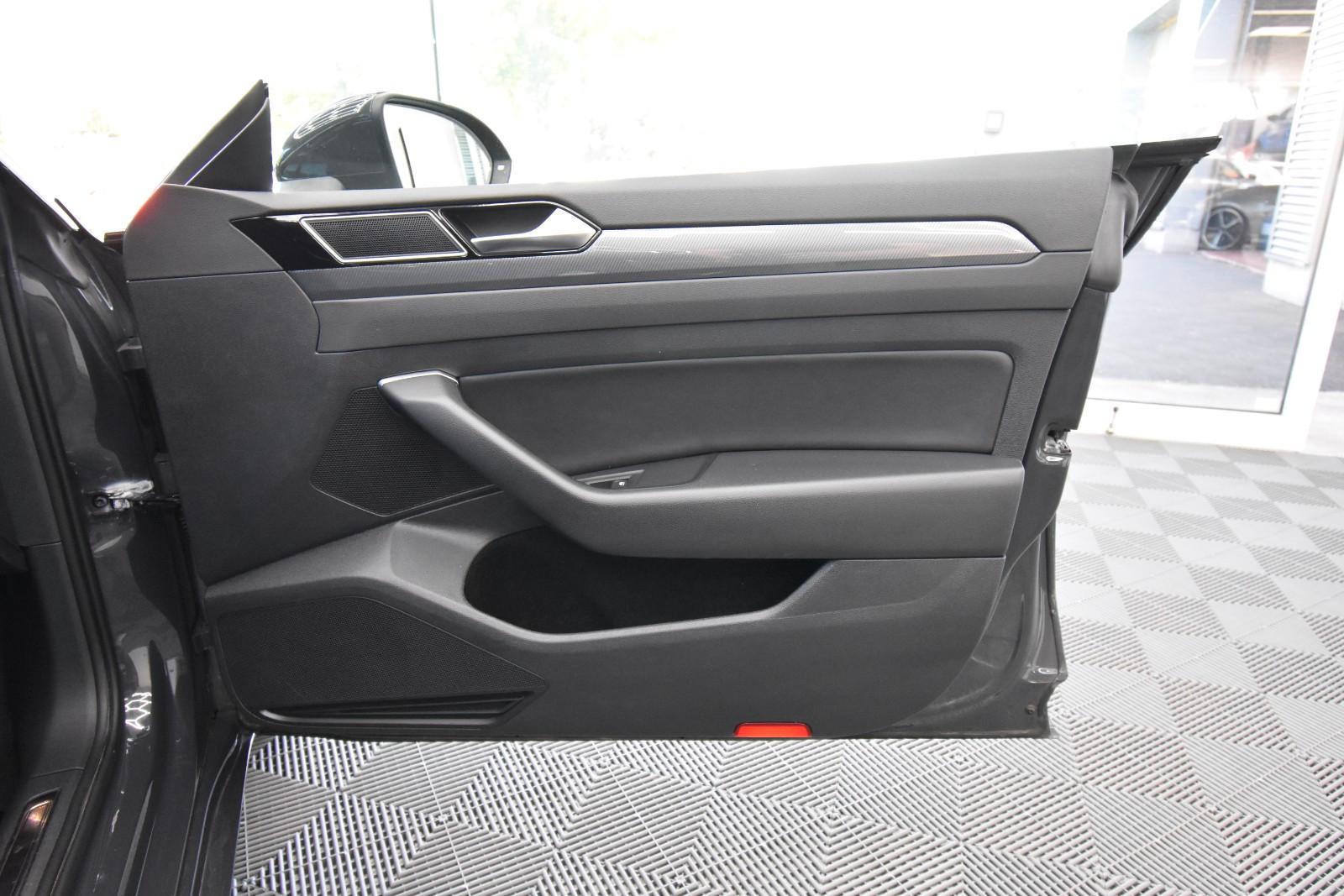 Volkswagen Arteon R-Line 4Motion SHZ NAVI 360°Kamera