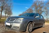 Opel Signum 2.2 direct - Opel Signum mit Benzin-Antrieb: Kombi, 2.2