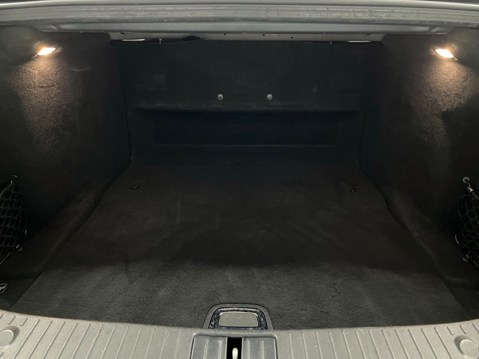 Fahrzeugabbildung Mercedes-Benz S 350 Lim. AMG-LINE/DISTRONIC/LED/PANO/360*/AMBI