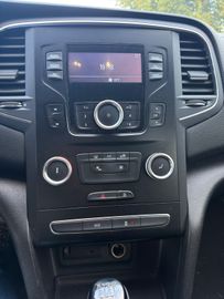Renault Megane - 8