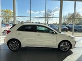 Kia Rio GT-Line NAV SHZ PDC R-KAM ALUS TEMP L-HEIZ - Kia Rio mit Benzin-Antrieb: Limousine