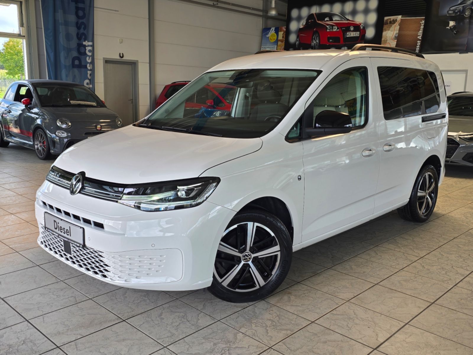 VW Caddy 2.0 TDI Life ALU LED SHZ RFK Standheizung