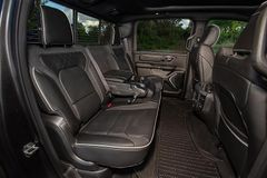 Fahrzeugabbildung Dodge RAM 1500 CrewCab 5.7 HEMI Limited Night MY 2026