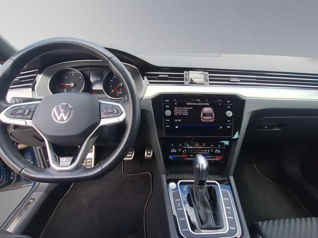 Passat Variant 4Motion 2.0 TDI R-line Navigation
