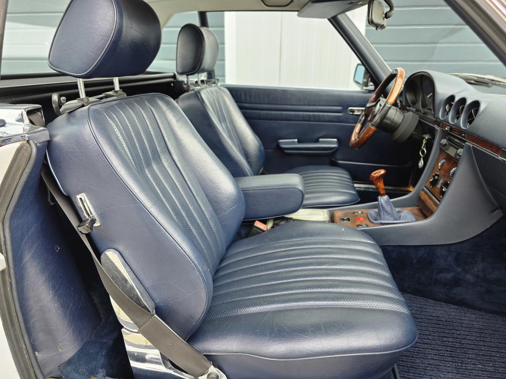 Mercedes-Benz SL 300