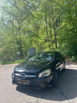 Mercedes-Benz CLA 180 Shooting Brake CLA 180 Urban Shootin... - gebrauchte Mercedes-Benz CLA 180 Shooting Brake aus dem Jahr 2015