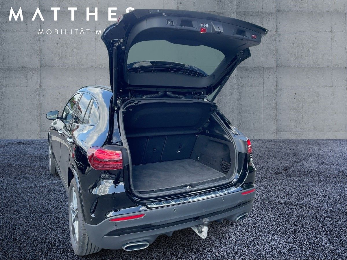 Fahrzeugabbildung Mercedes-Benz GLA 200 d AMG/Night/Pano/Kamera/AHK