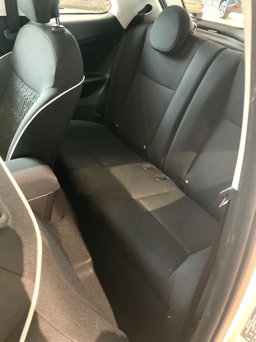 Fahrzeugabbildung Fiat 500e + Komfort Paket, Style Paket
