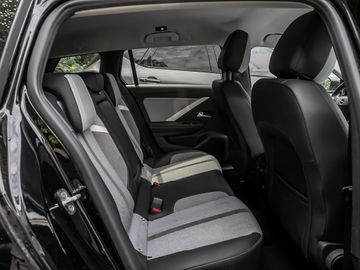 Opel Astra L Sports Tourer 1.5 Elegance Kamera