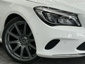 Mercedes CLA 180 Shooting Brake - 3