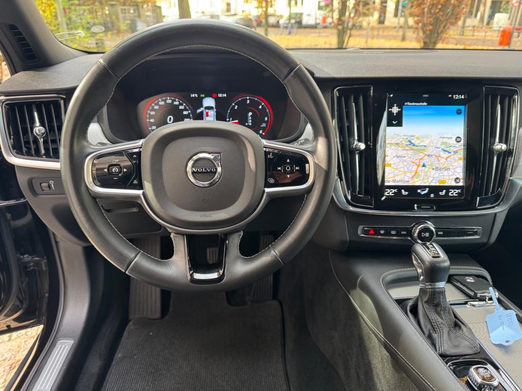 Volvo V90 Cross Country