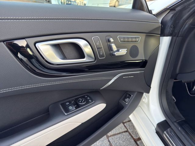Mercedes-Benz SL 400 2LOOK Edition AMG|Massage|Panorama|Logic7