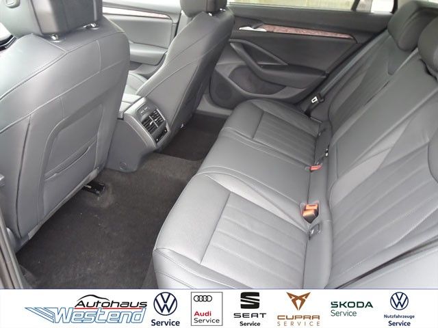 Fahrzeugabbildung SKODA Superb Combi 1.5l TSI 160kW Automatik LED Navi L