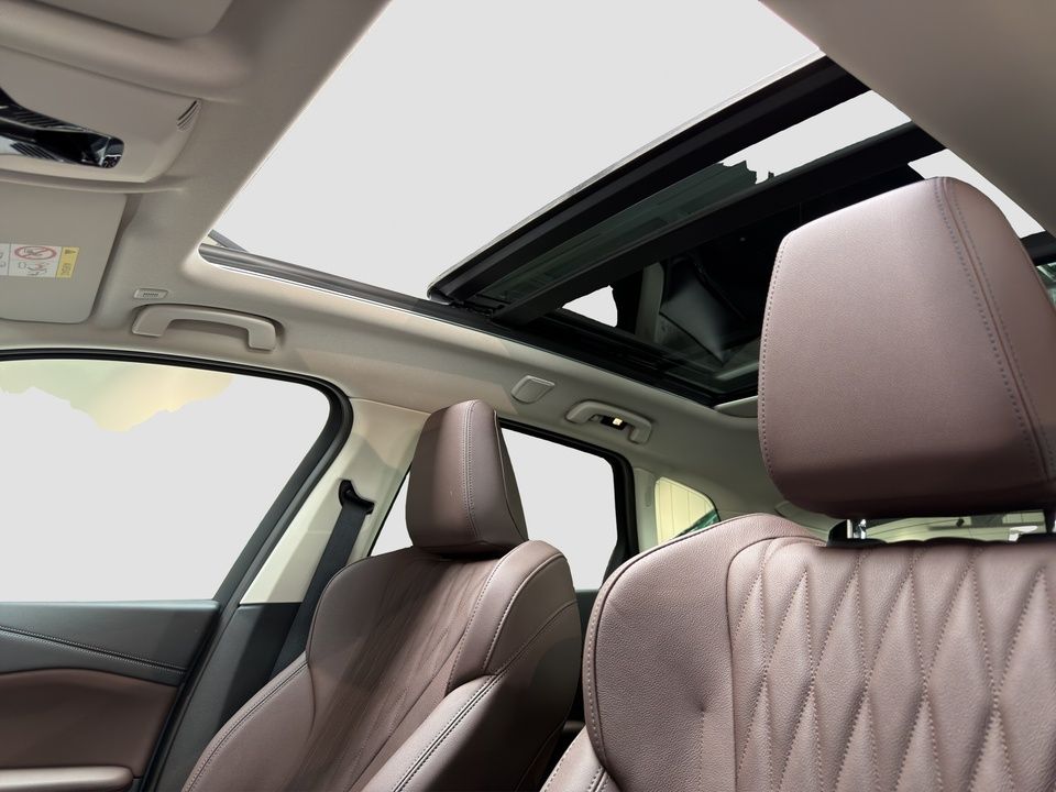 BMW 223 Active Tourer - Bild 11