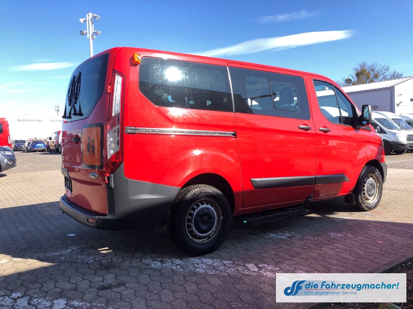 Fahrzeugabbildung Ford Transit Custom Kombi 300 L1 2.2 TDCi*8449 Export