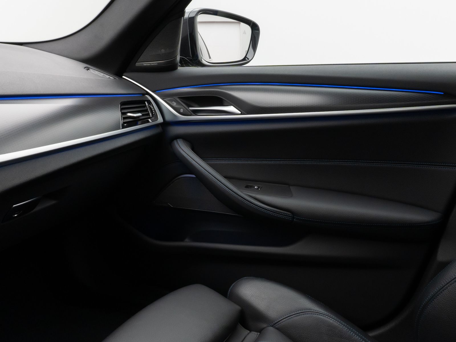 Fahrzeugabbildung BMW 540d xD M Sport Kamera Laser HUD DAB H/K Komfort